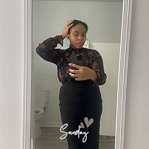 Meet your Posher, Nekia
